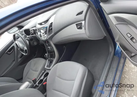 2016 Hyundai Elantra Se z USA, uszkodzony, nr VIN 5NPDH4AE5GH753662